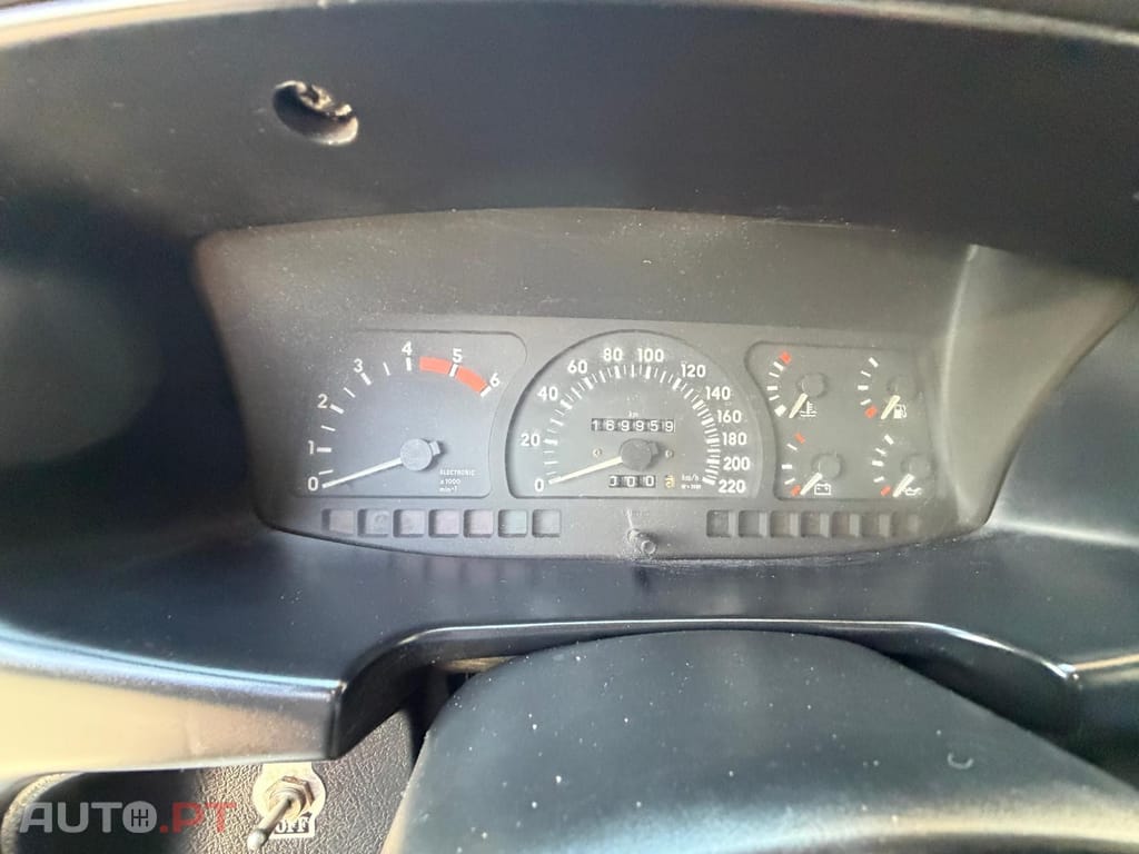 Opel Frontera 2.5 TD Sport