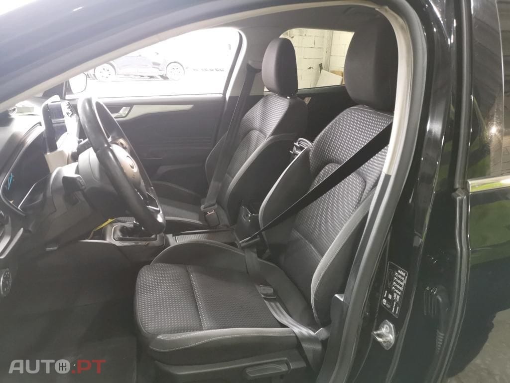 Ford Focus SW 1.5 TDCi EcoBlue Business