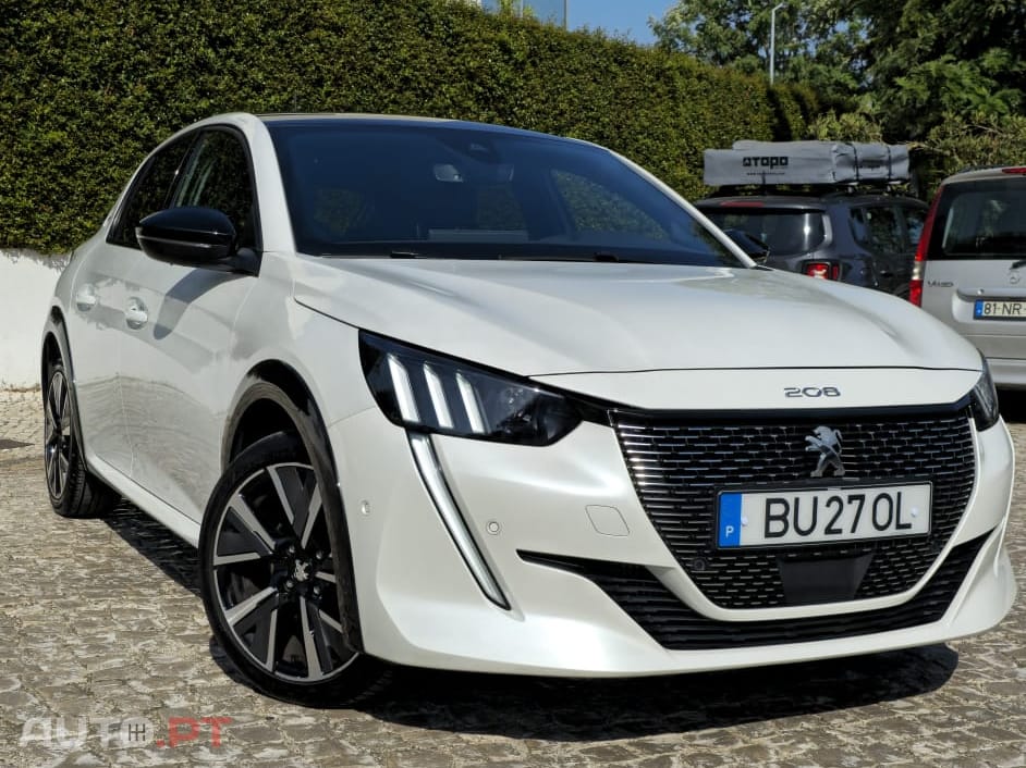 Peugeot 208 1.2 GT