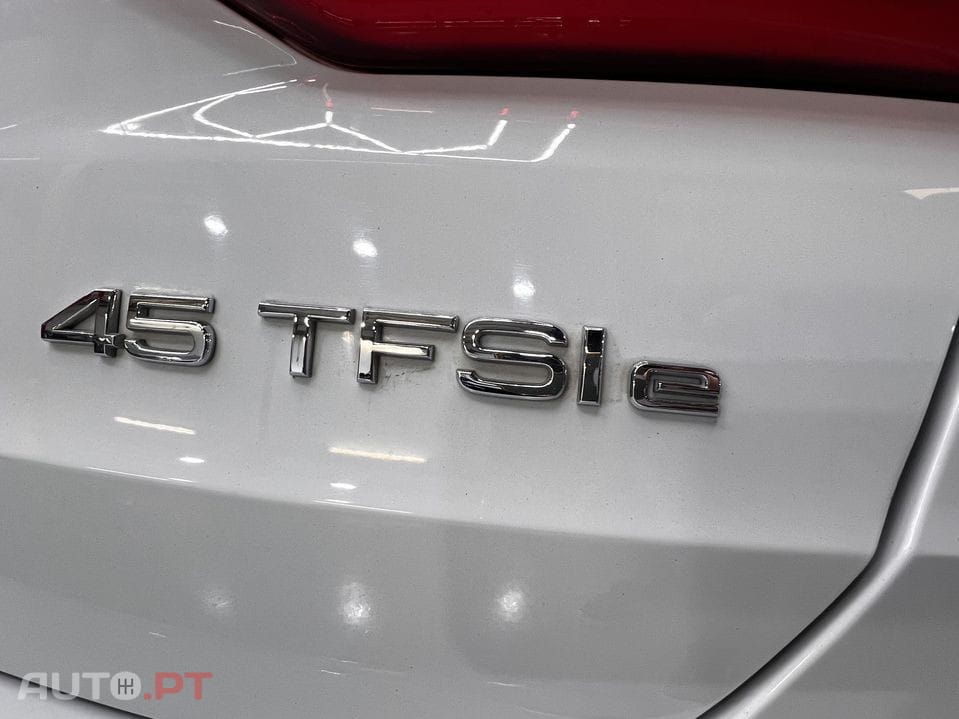 Audi Q3 45 TFSIe S tronic