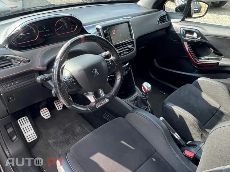 Peugeot 208 1.6 e-THP GTi by Sport