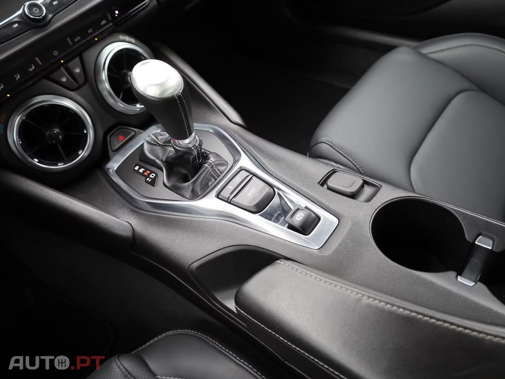 Chevrolet Camaro 2.0 Aut.