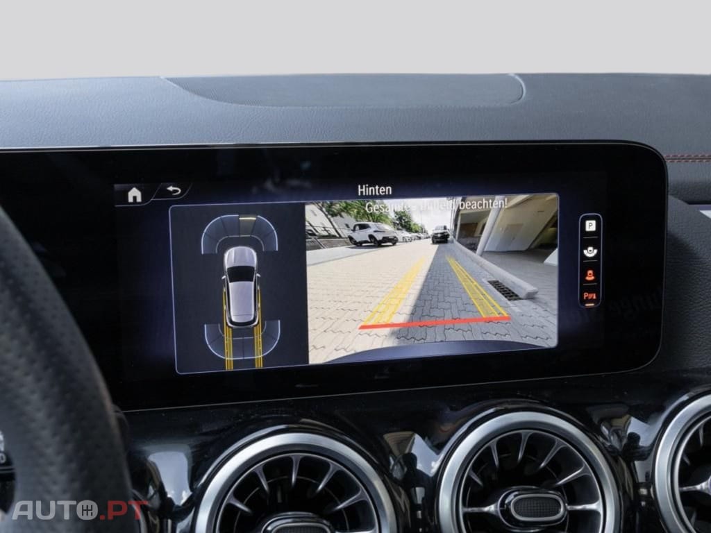 Mercedes-Benz EQA I.V.A DEDUTIVEL 300 4M AMG-Sport 