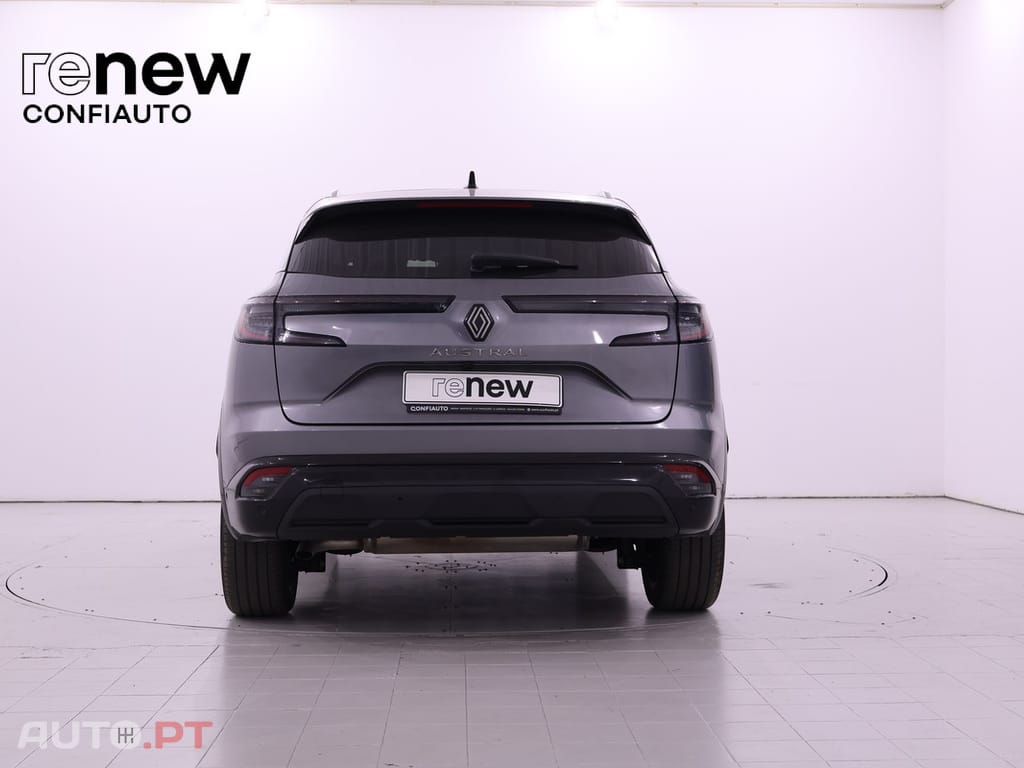 Renault Austral 1.3 Mild Hybrid Iconic Auto