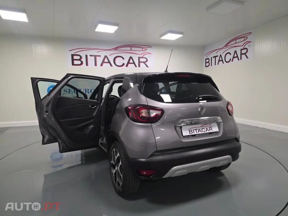 Renault Captur 1.5 DCI EXCLUSIVE