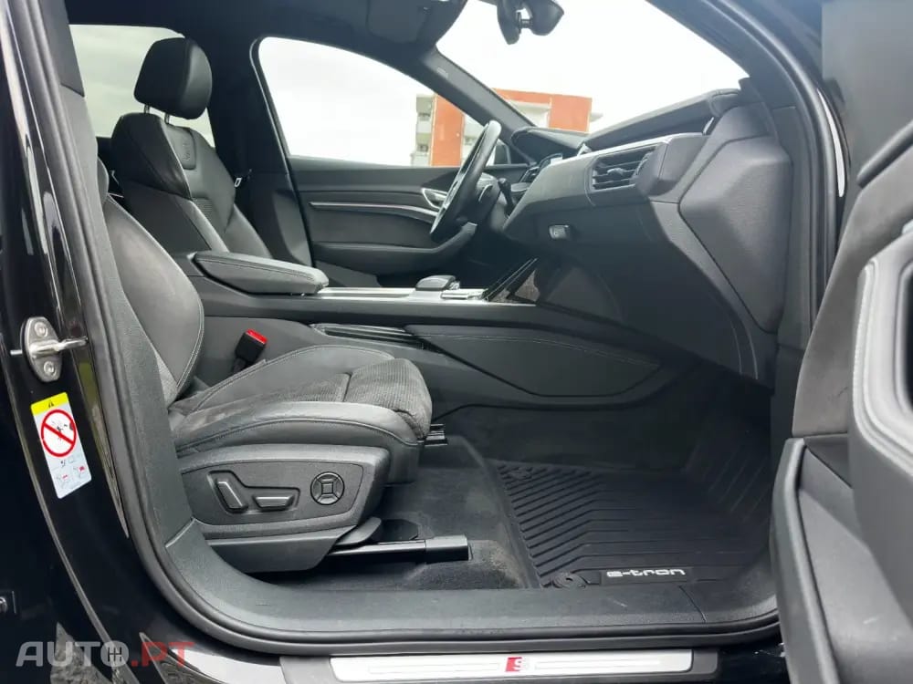 Audi E-Tron 55 quattro