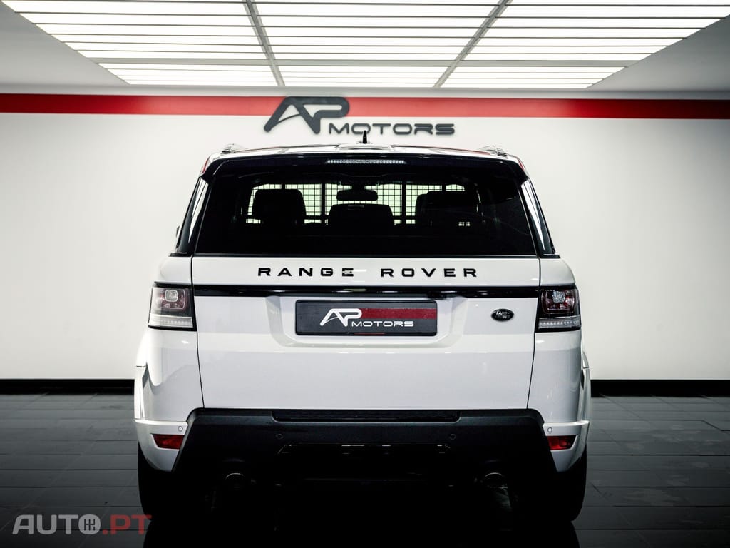 Land Rover Range Rover Sport 3.0 TDV6 HSE Dynamic
