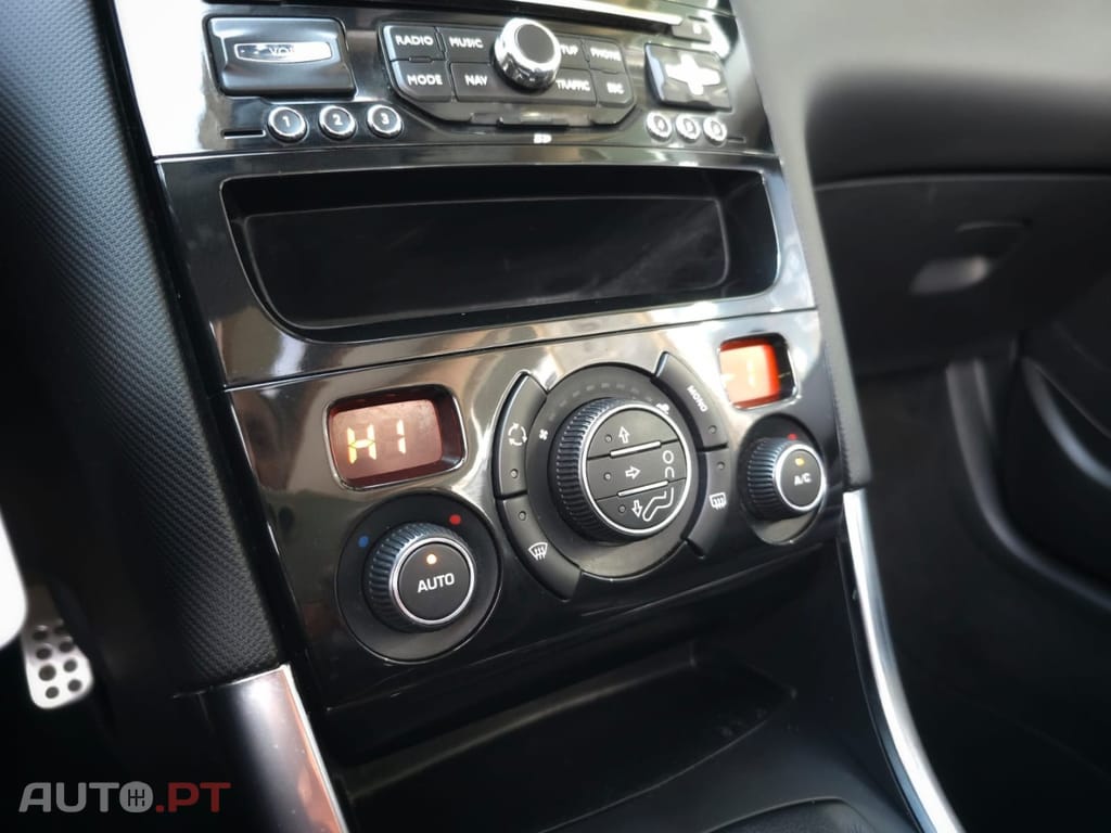 Peugeot 308 CC 1.6 THP 16V Sport