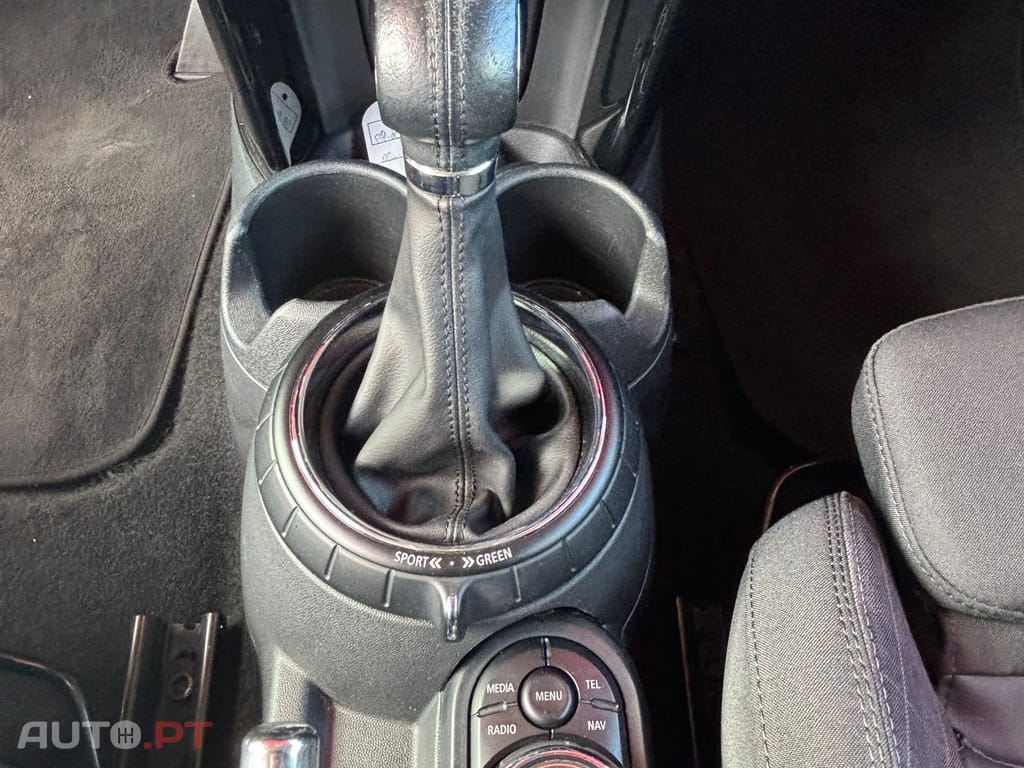 MINI Cooper S Auto Desportiva