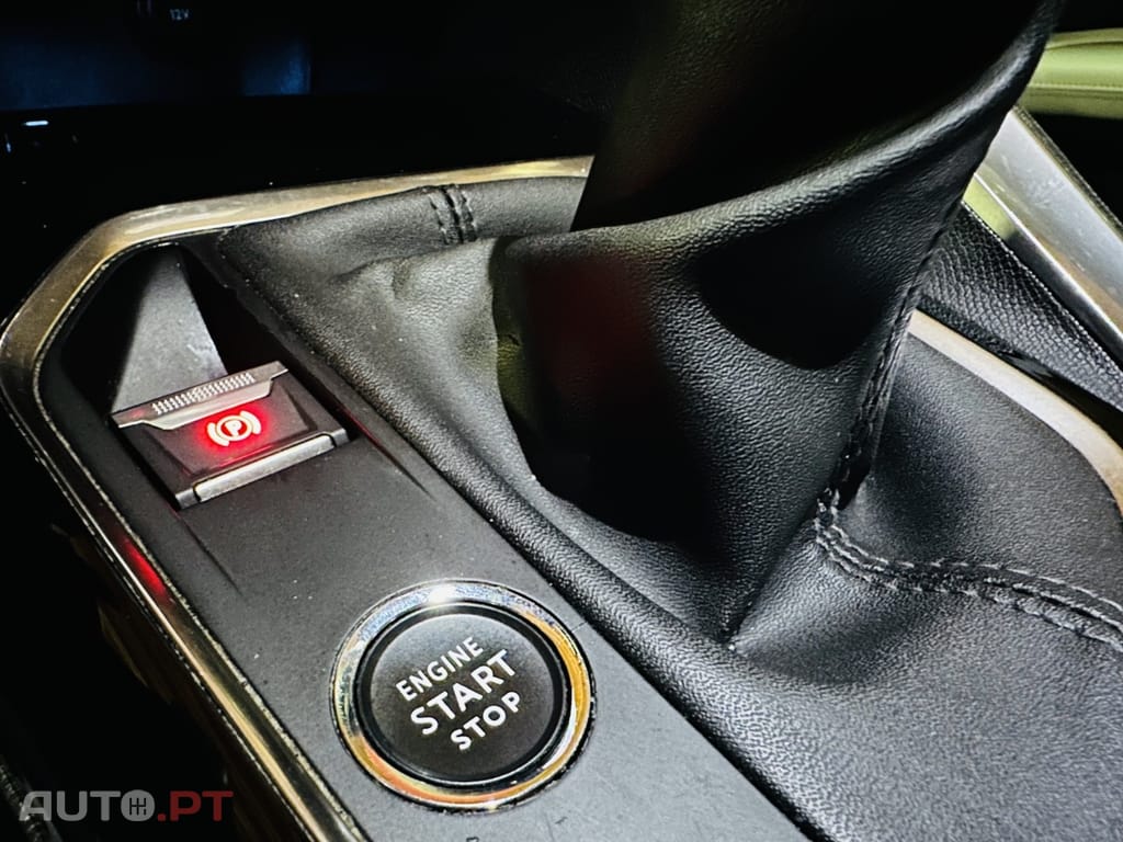 Peugeot 3008 1.2 PureTech Allure