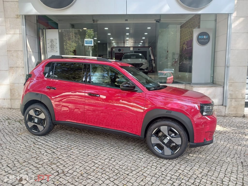 Fiat Grande Panda 1.2 Hybrid La Prima eDCT