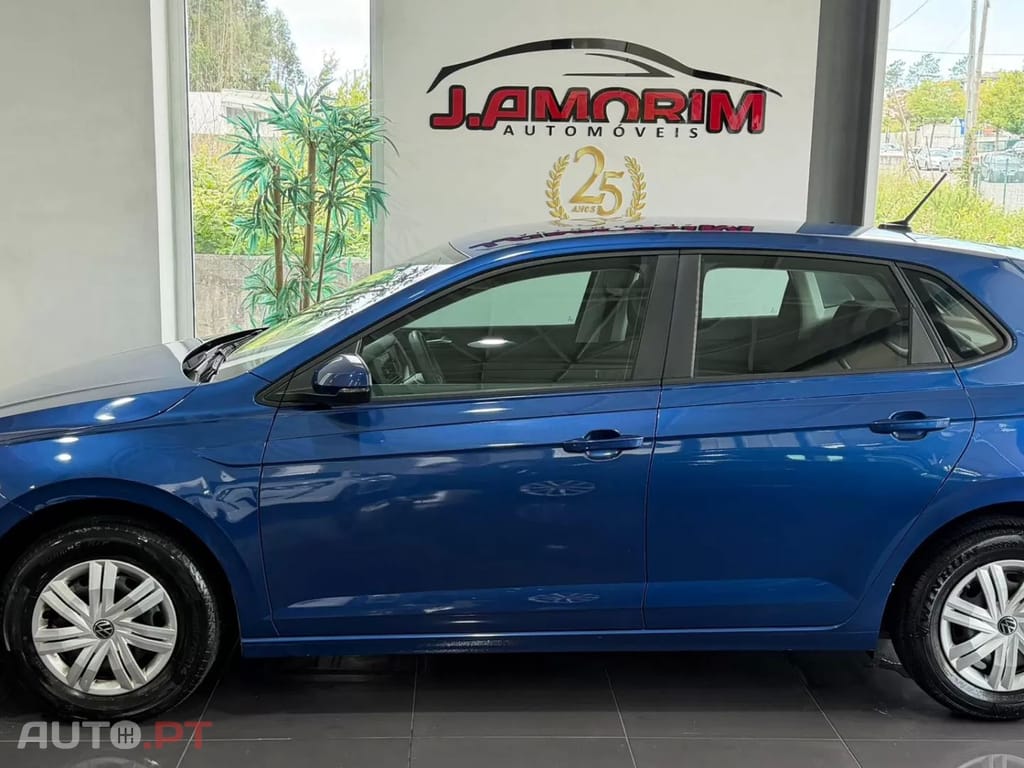 Volkswagen Polo 1.0 Confortline