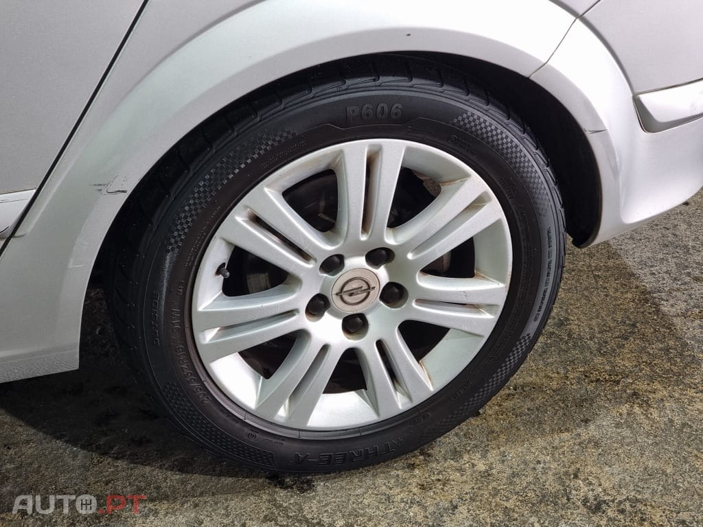 Opel Astra 1.7 CDTi Cosmo