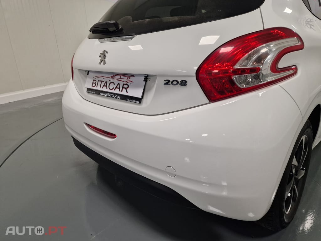 Peugeot 208 1.4 HDi Active