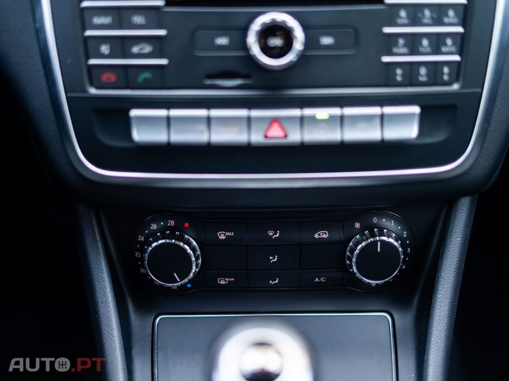 Mercedes-Benz CLA 180 d AMG Line