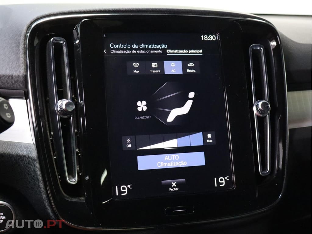 Volvo XC40 1.5 T4 211 Core PG HYBRID