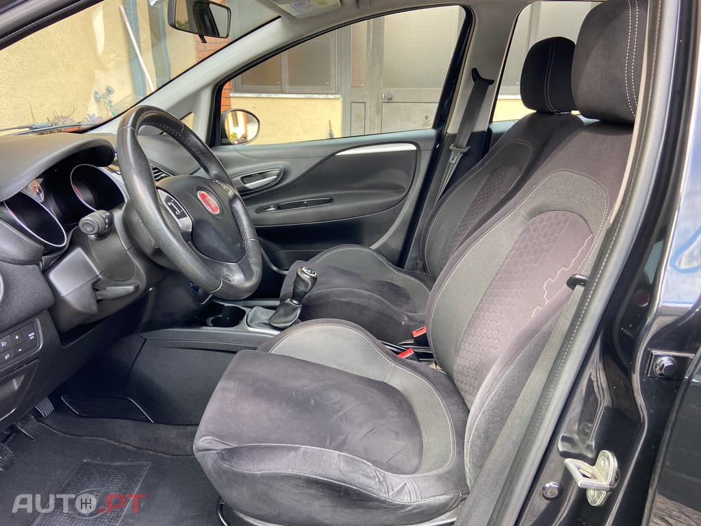 Fiat Punto 1.3 M-Jet LOUNGE S&S