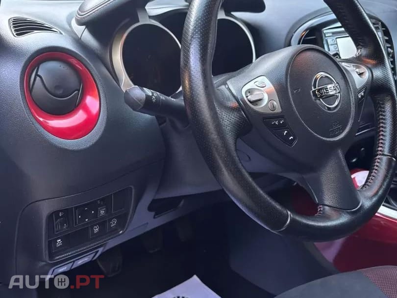 Nissan Juke 1.2 DIG-T N-Connecta P.Ext.1 Red D.
