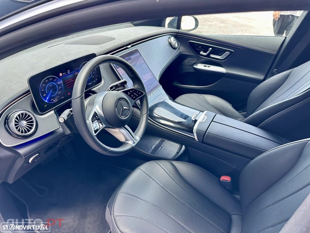 Mercedes-Benz EQE 300 Edition Electric Art