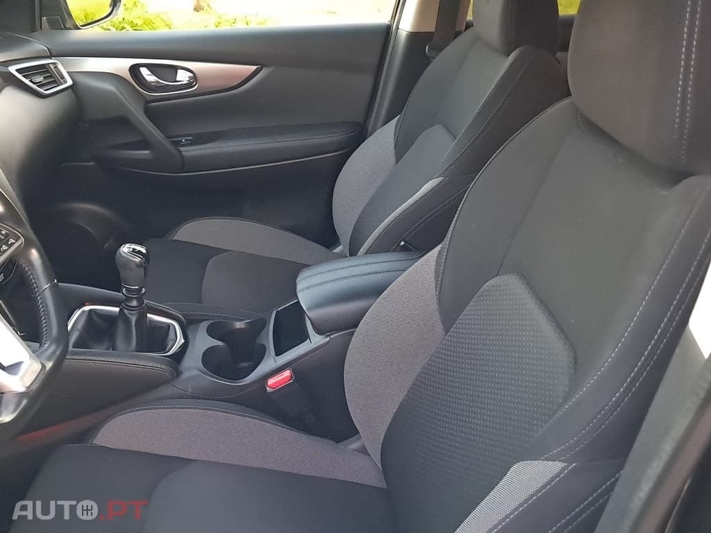 Nissan Qashqai 1.5 dCi N-Connecta