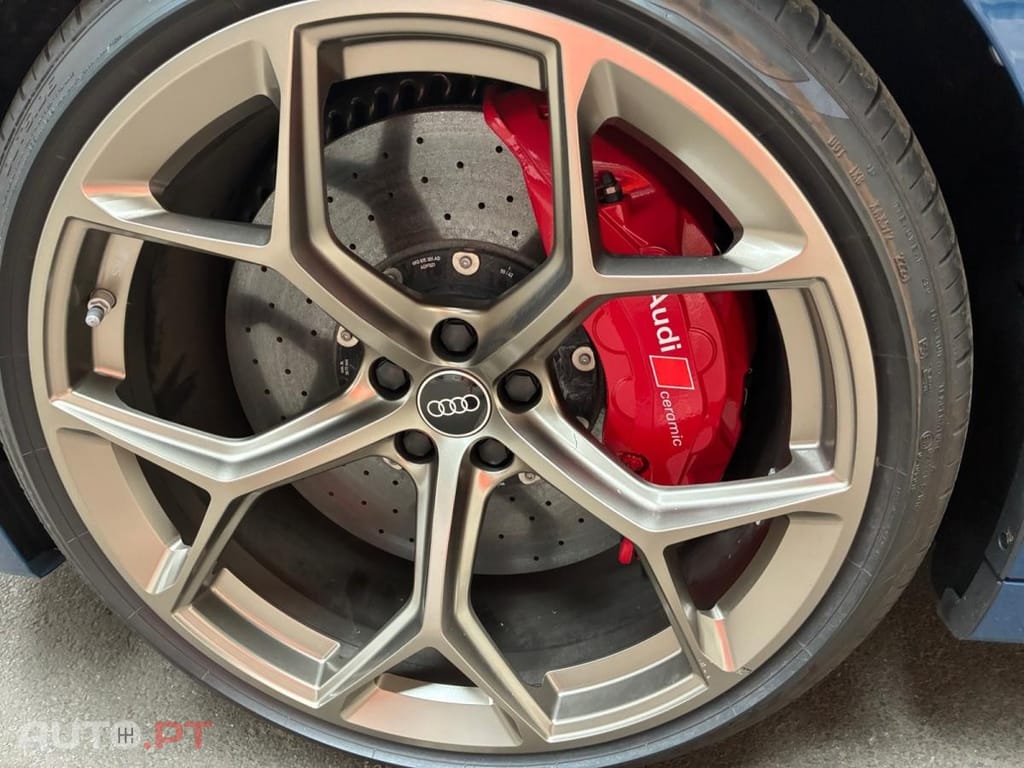 Audi RS6 4.0 TFSI Performance quattro Tiptronic