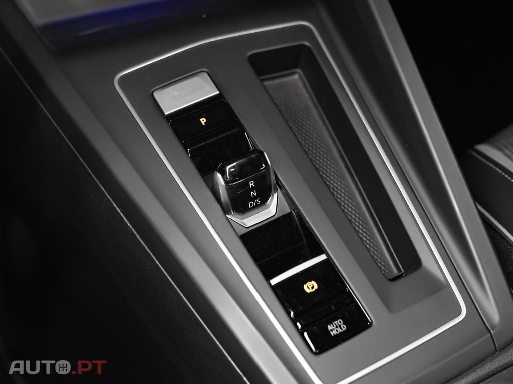 Volkswagen Golf Variant 2.0 TDi R-Line DSG