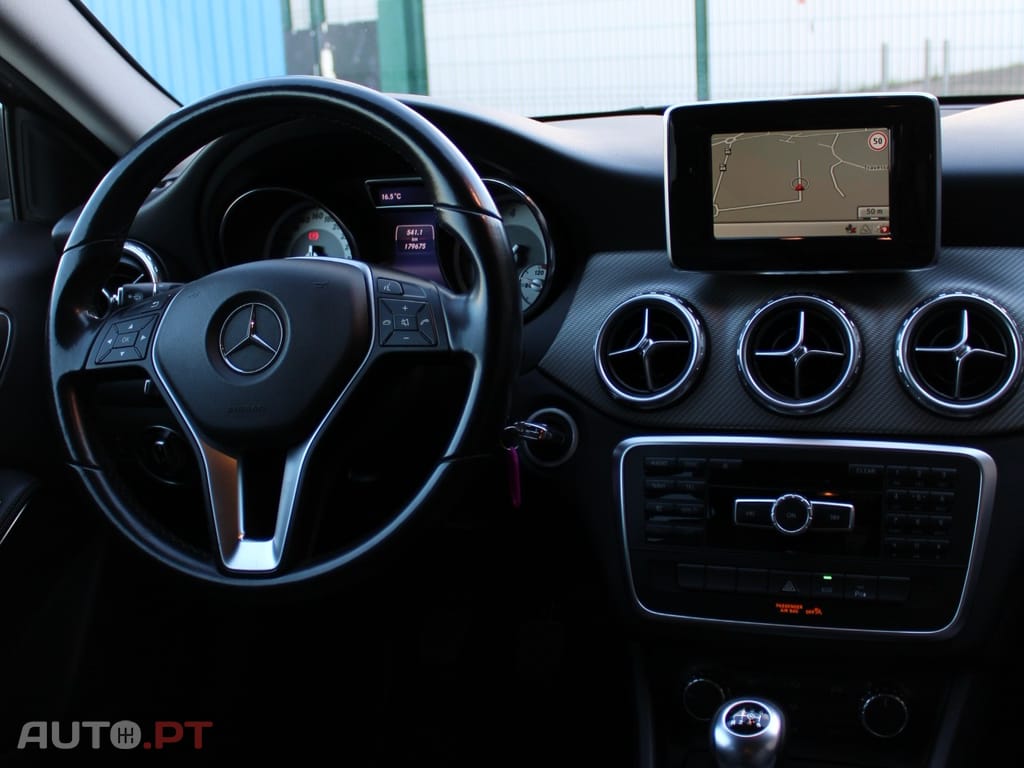 Mercedes-Benz GLA 180 CDi Urban