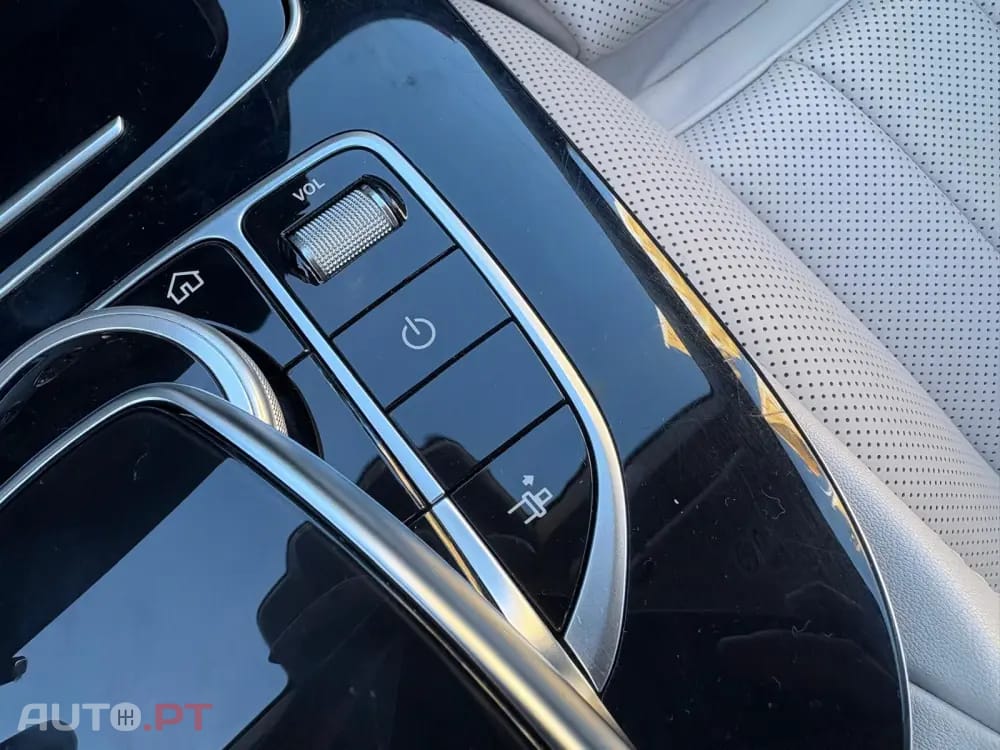 Mercedes-Benz E 220 d AMG Line Aut.