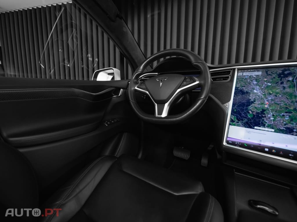 Tesla Model X 100D