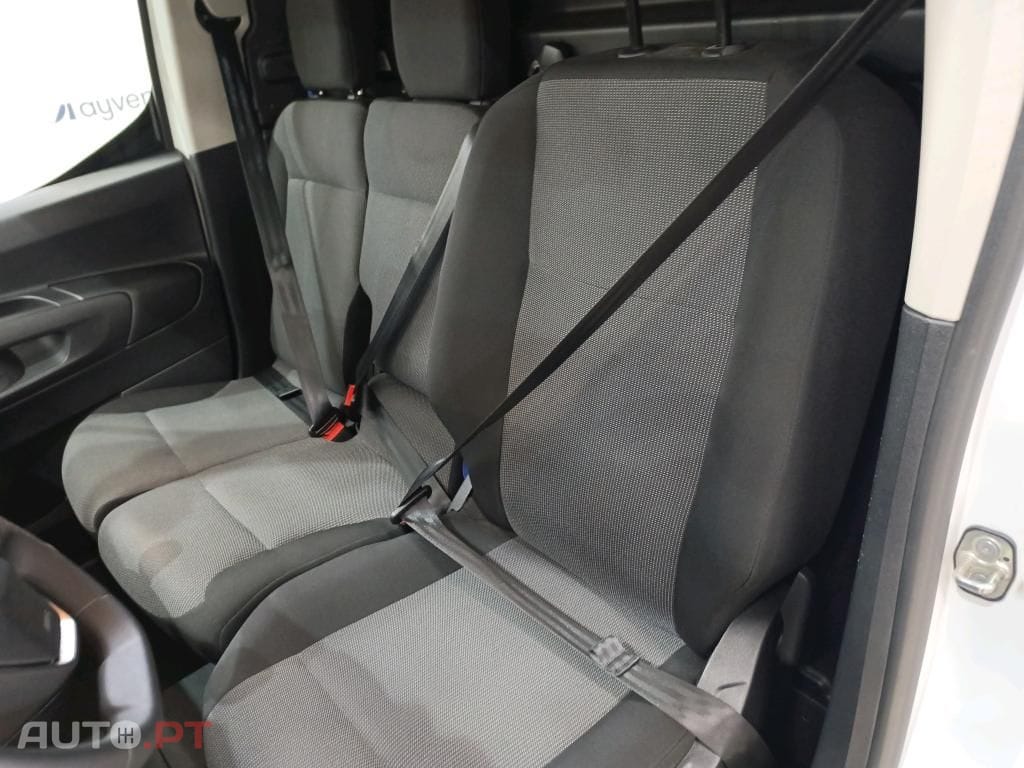 Peugeot Partner PARTNER 1.5 BlueHDi Premium Standard