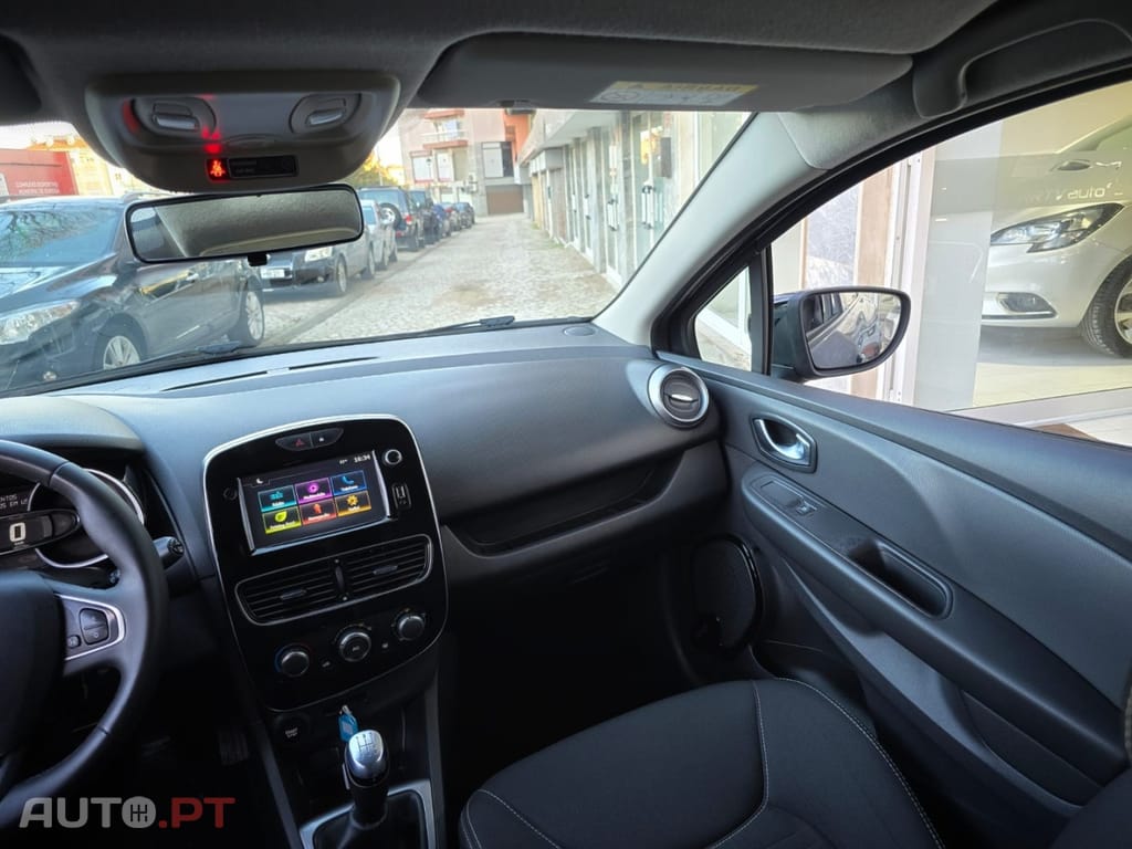 Renault Clio Sport Tourer 1.5 dCi Limited