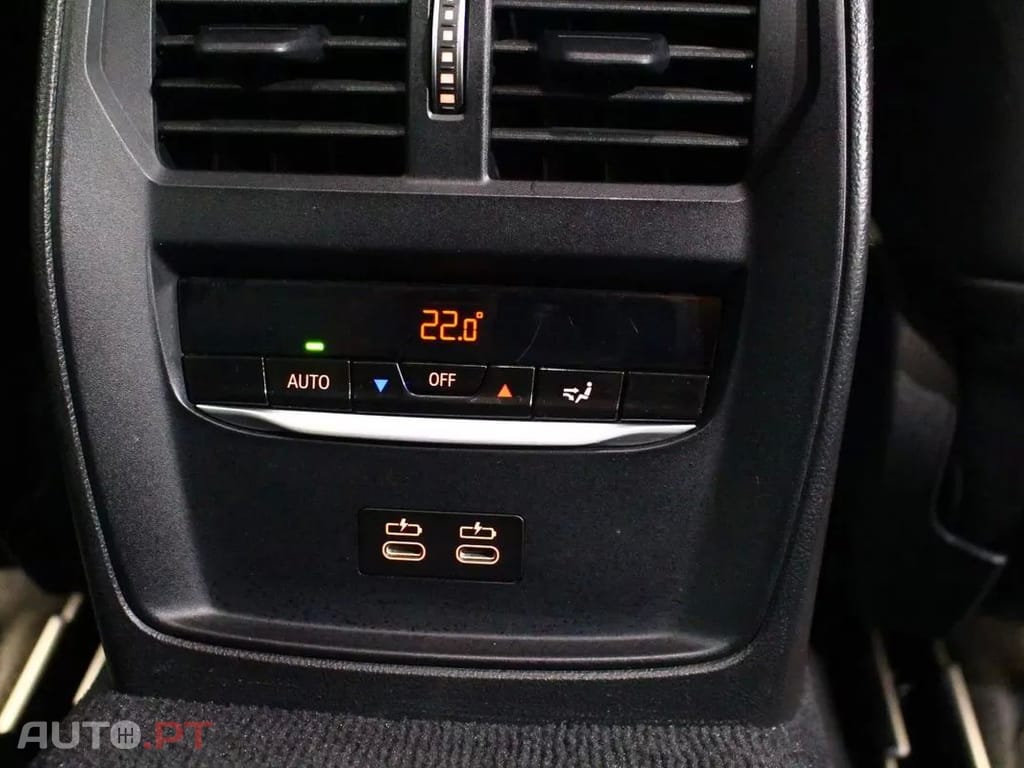 BMW 320 e Line Sport Auto