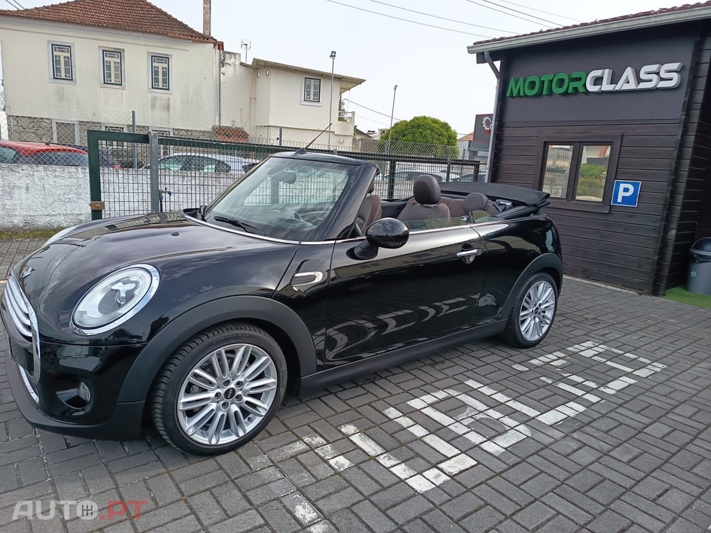 MINI Cabrio Cooper Premium Resolute Edition Auto