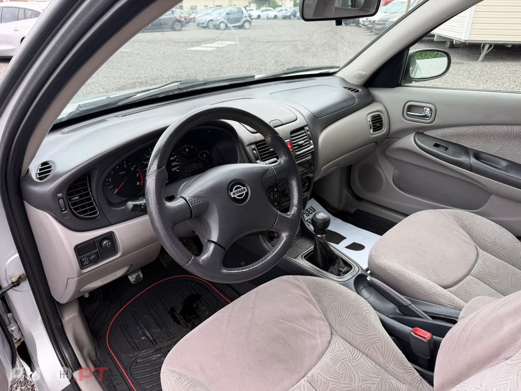 Nissan Almera 1.5 Sport