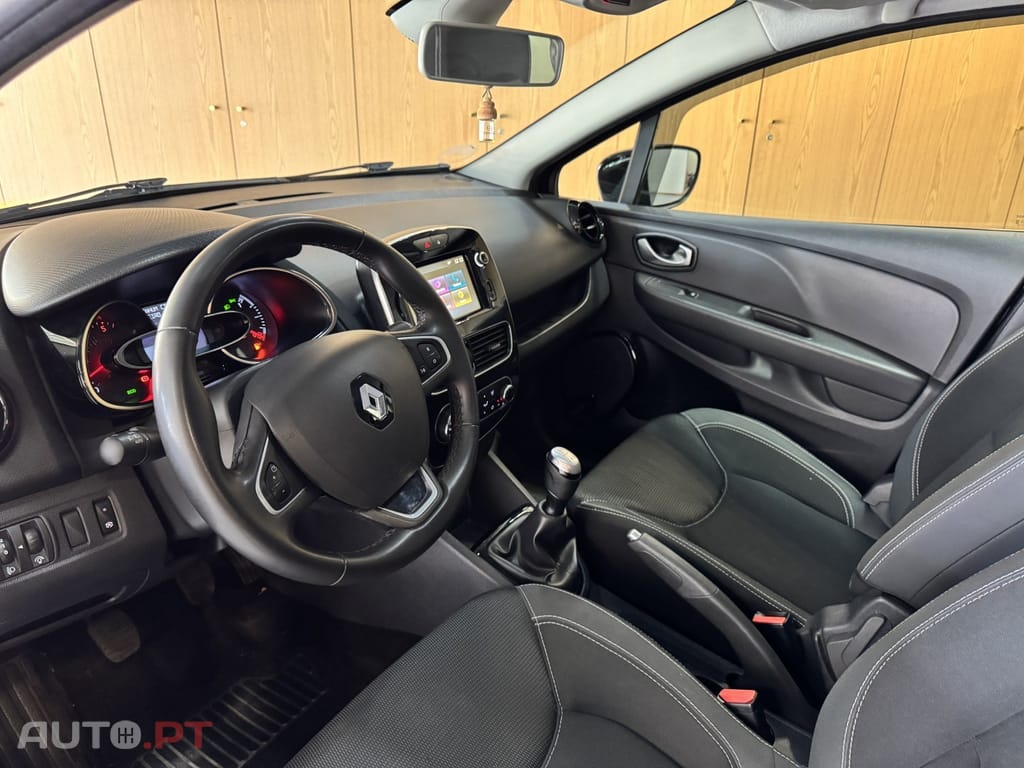 Renault Clio Sport Tourer 1.5 dCi Limited