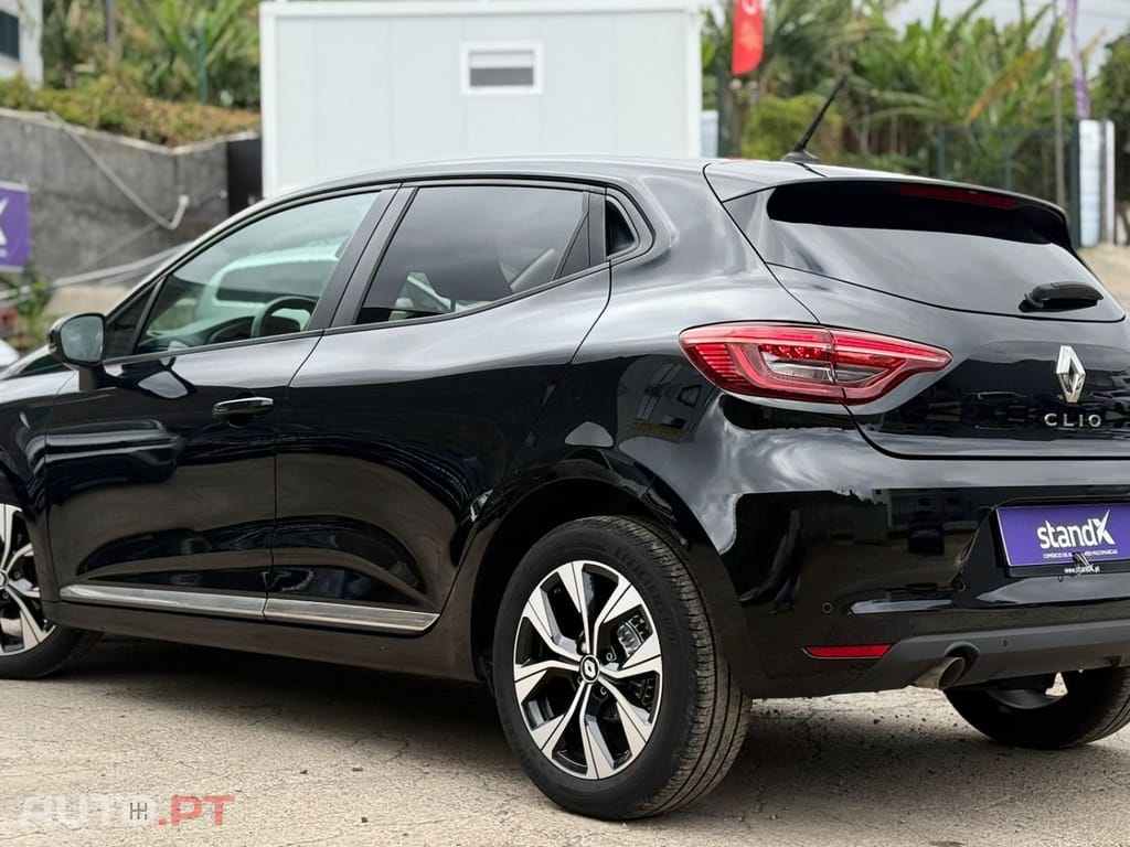 Renault Clio Break OUTRO
