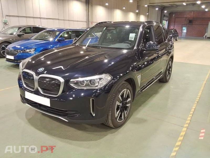 BMW iX3 Ambient