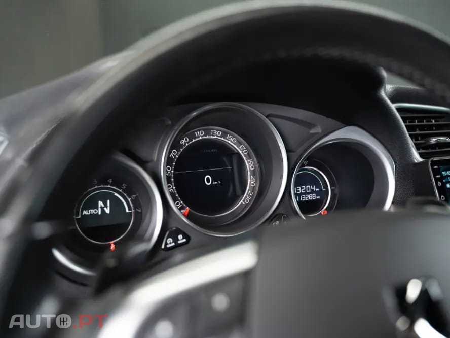 Citroen DS4 1.6 e-HDi So Chic CMP6