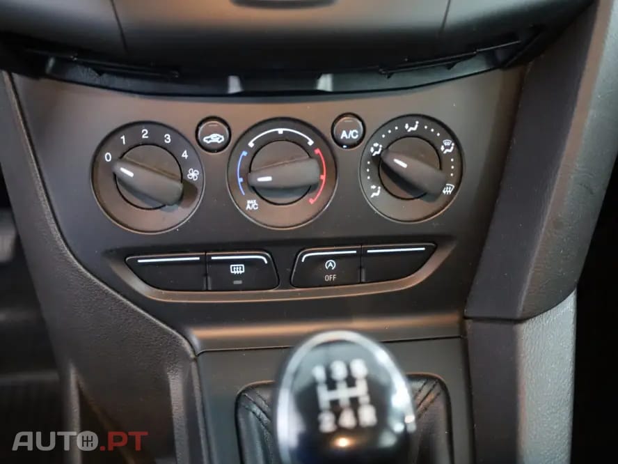 Ford Focus 1.0 EcoBoost S&S COOL&CONNECT