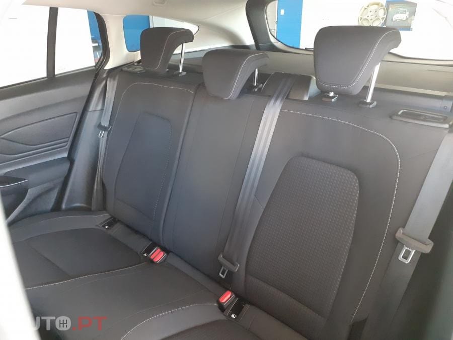 Ford Focus SW 1.5 TDCi EcoBlue Business — fotografia 29