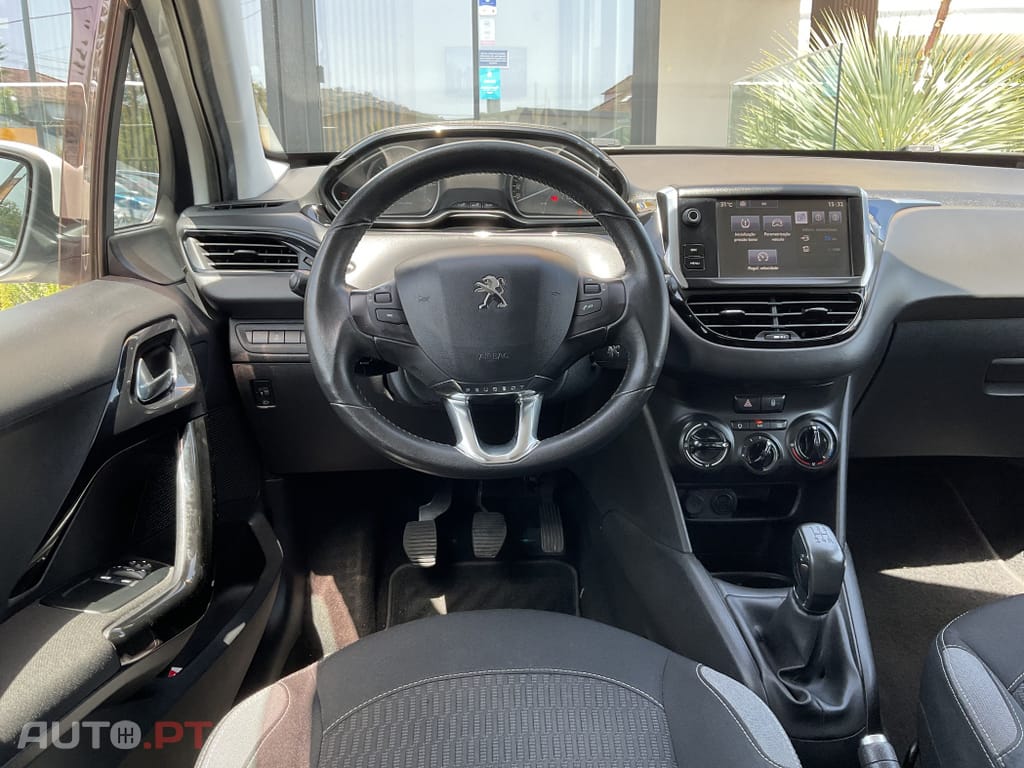 Peugeot 208 1.2 PureTech Active
