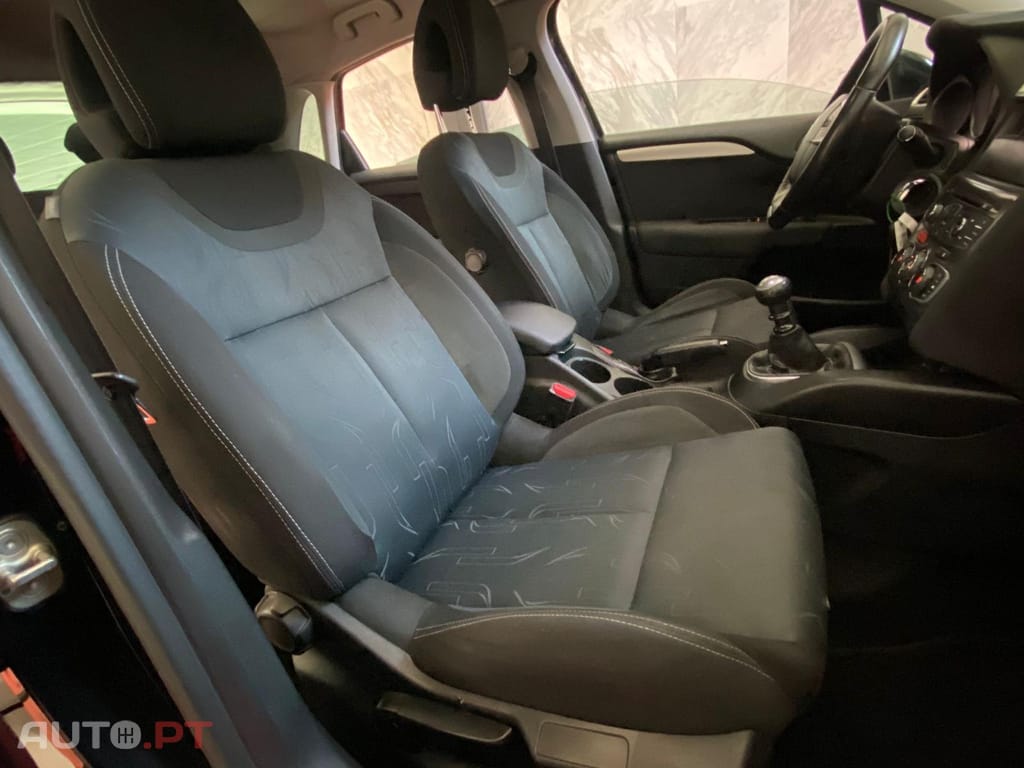 Citroen C4 1.2 PureTech Collection