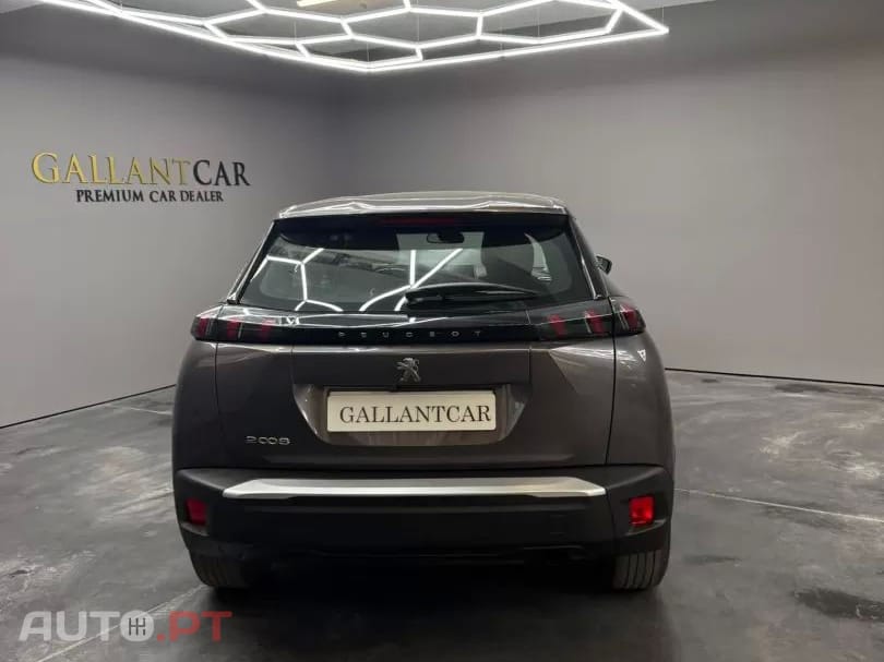 Peugeot 2008 1.2 PureTech Style