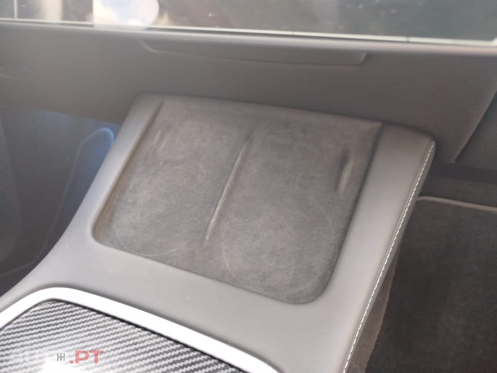 Tesla Model Y Tração Traseira Standard