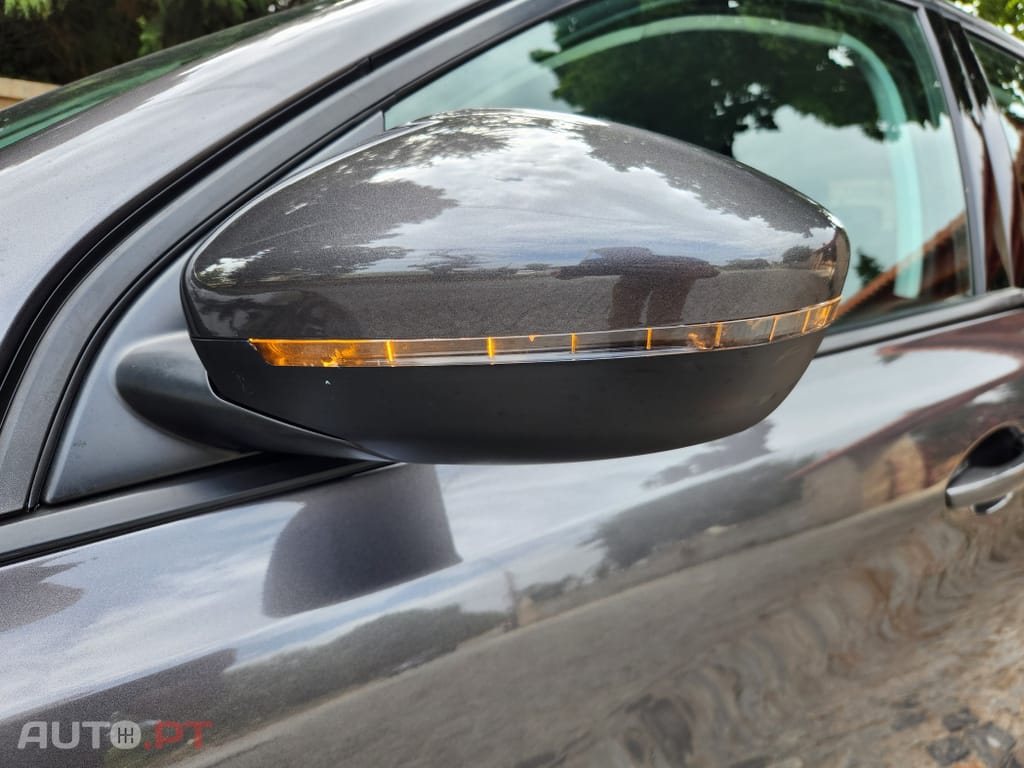 Peugeot 308 1.5 BlueHDi Business Line