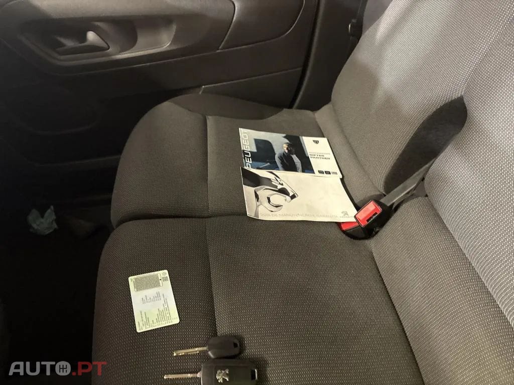 Peugeot Partner 1.5 BlueHDi Premium Standard