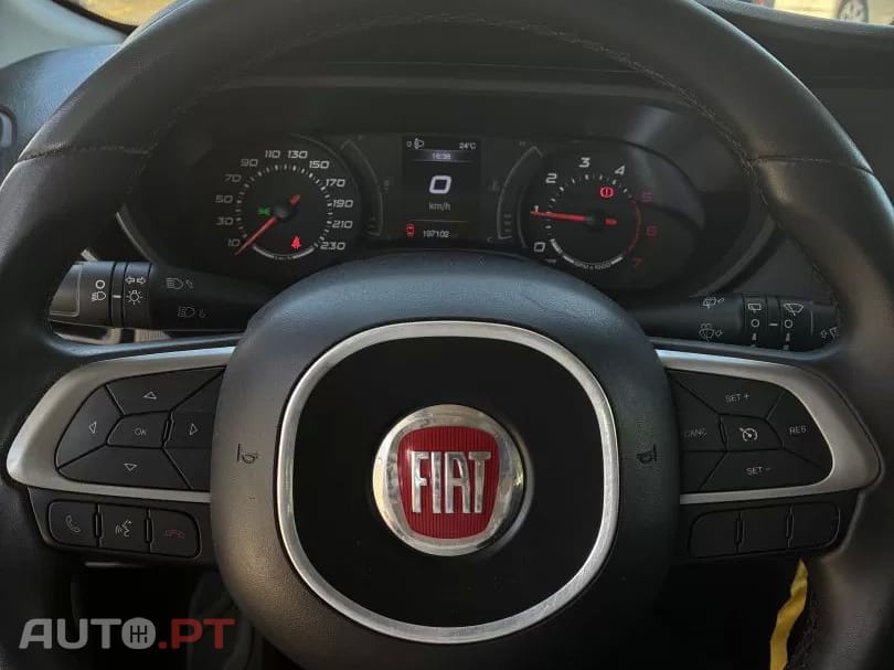 Fiat Tipo 1.6 M-Jet Lounge