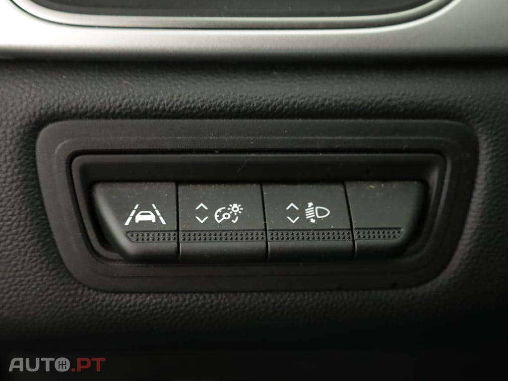 Renault Captur 1.0 TCe Techno Bi-Fuel