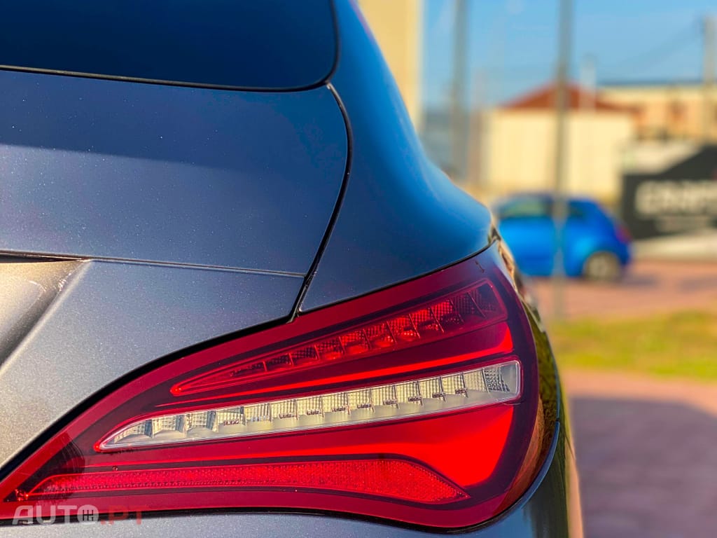 Mercedes-Benz CLA 220 Shooting Brake d 7G-DCT AMG Line