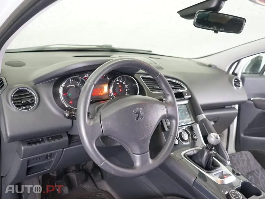 Peugeot 3008 1.6 HDi Allure